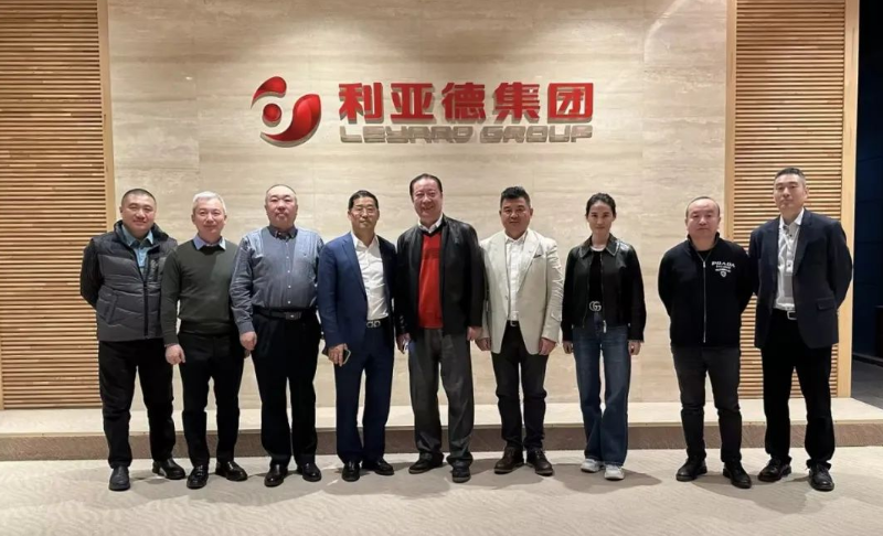 中国演艺设备技术协会理事长朱新村一行走访PG电子集团