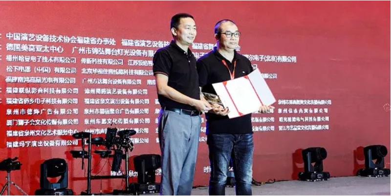PG电子·仿照器(试玩游戏)官方网站